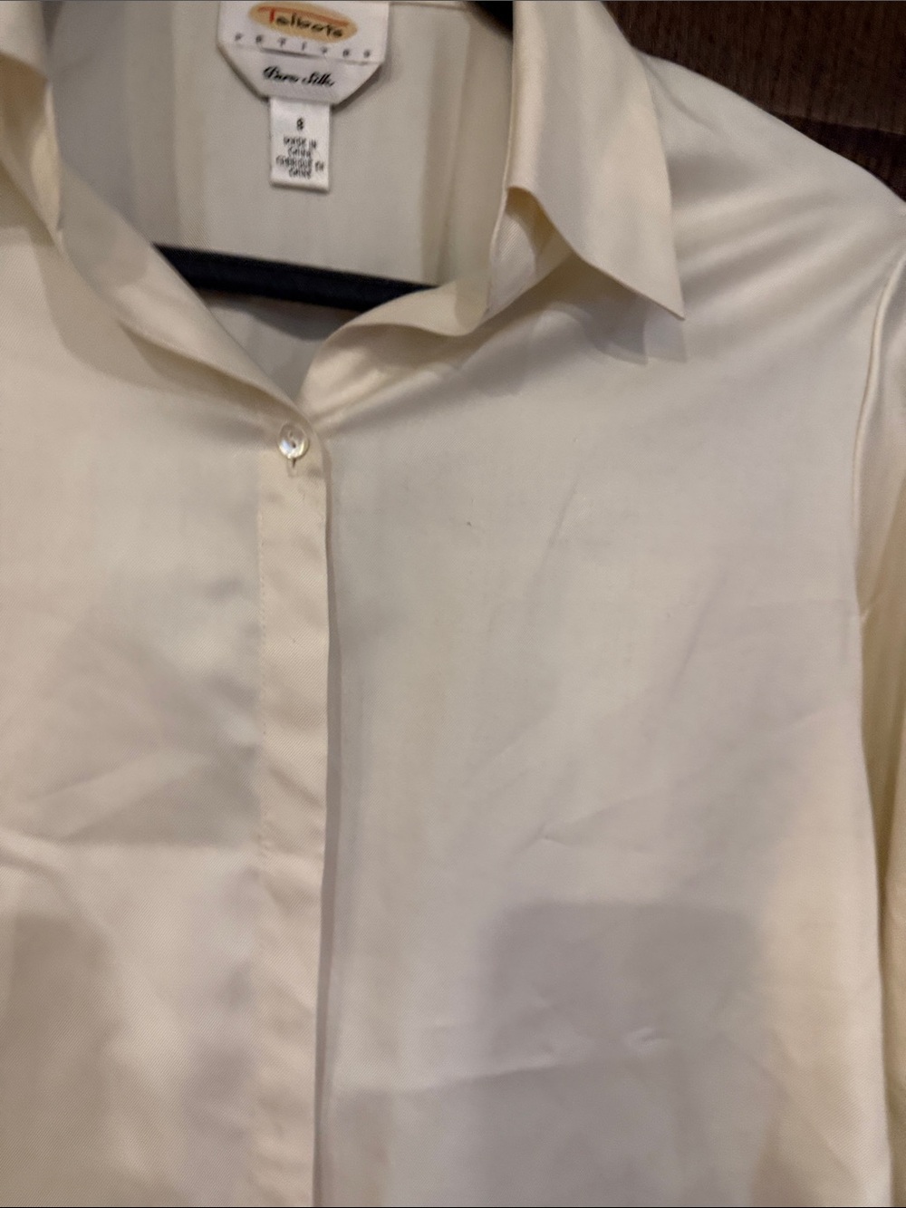 Talbots Classic Cream 100% Silk Button-Front Women's Blouse Size 8P - Picture 3 of 9